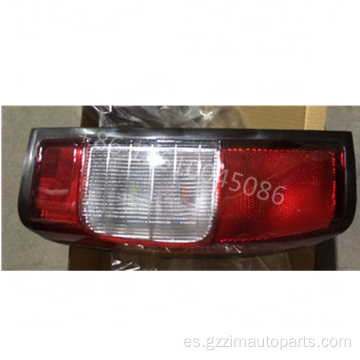 Nissan D22 2001 Lámpara trasera trasera